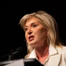 Bonnie Crombie: The New Leader of Ontario Liberals