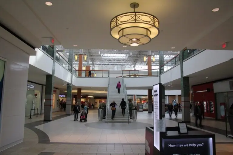 Exploring Lime Ridge Mall: Hamilton’s Premier Shopping Hub
