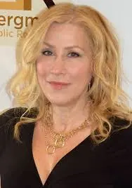 Exploring the Career of Lisa Ann Walter image 1