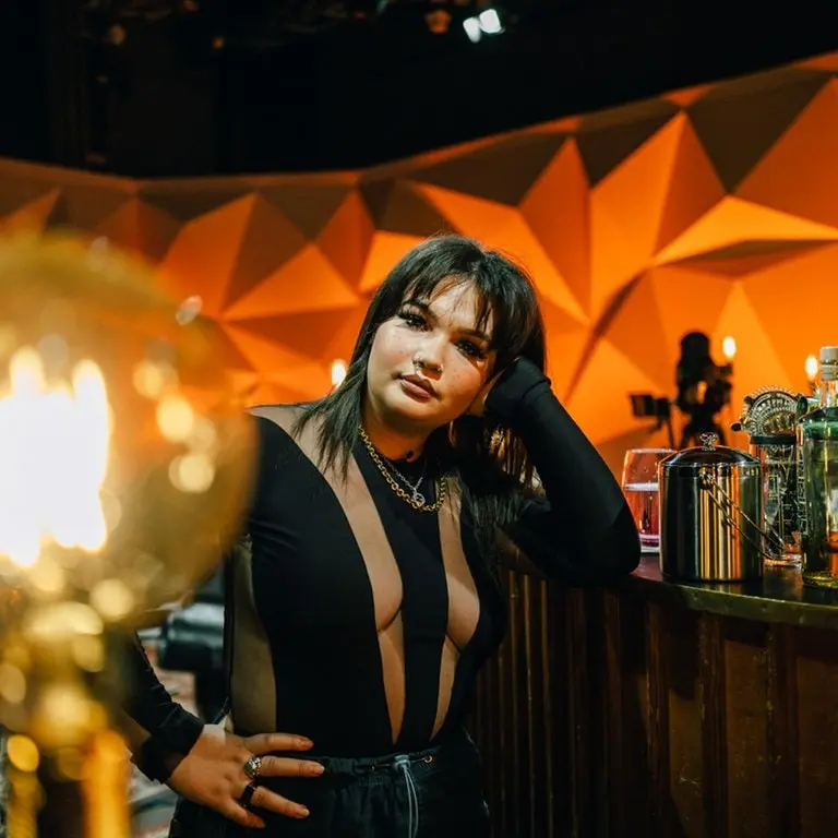 Lola Young: The Rising Star Shaking Up the Music Scene