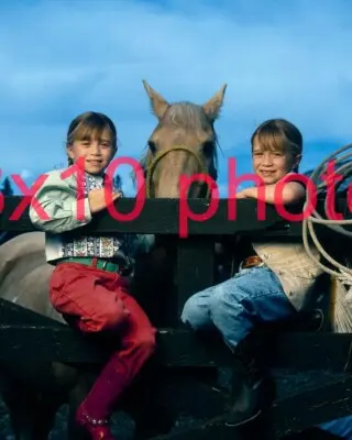 The Olsen Twins: From Child Stars to Fashion Icons