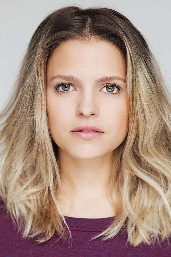 Sarah Jeanne Labrosse: A Prominent Figure in Canadian Entertainment