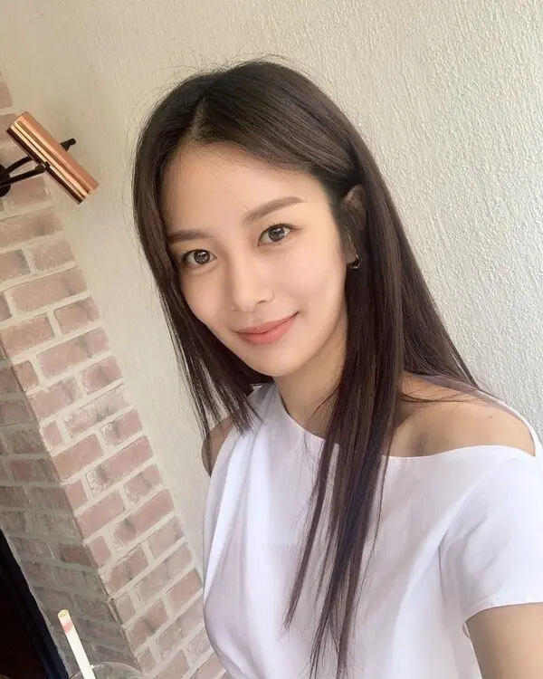 Song Da Eun: The Emerging K-Pop Sensation