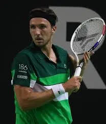 Arthur Rinderknech: A Rising Star in Tennis