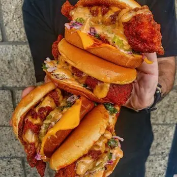 Exploring the Phenomenon of Dave’s Hot Chicken