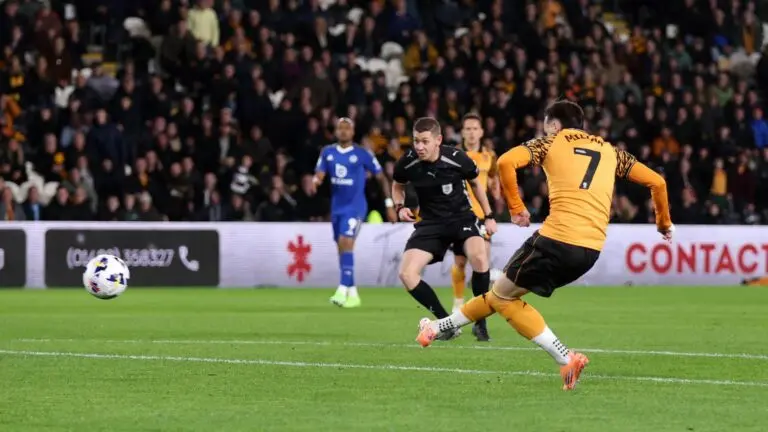 Hull City vs Leicester City: A Thrilling Encounter in the Championship