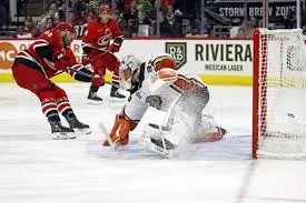 Hurricanes vs Ducks: An Exciting Matchup in the NHL