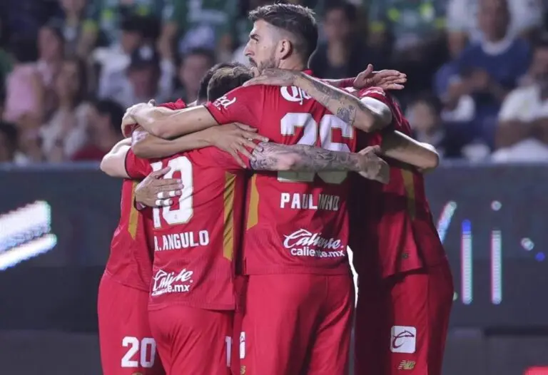 El Clásico del Bajío: León vs. Toluca