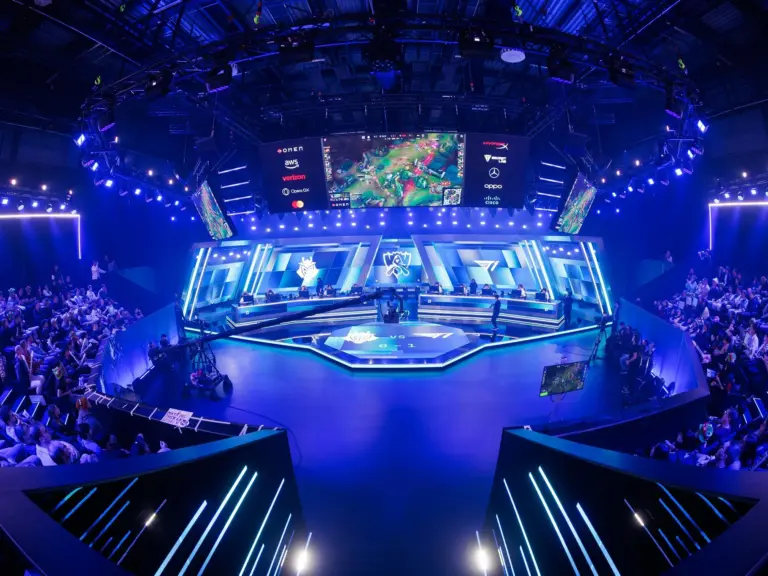 Exploring the Thrills of LOL Worlds 2023 image 1