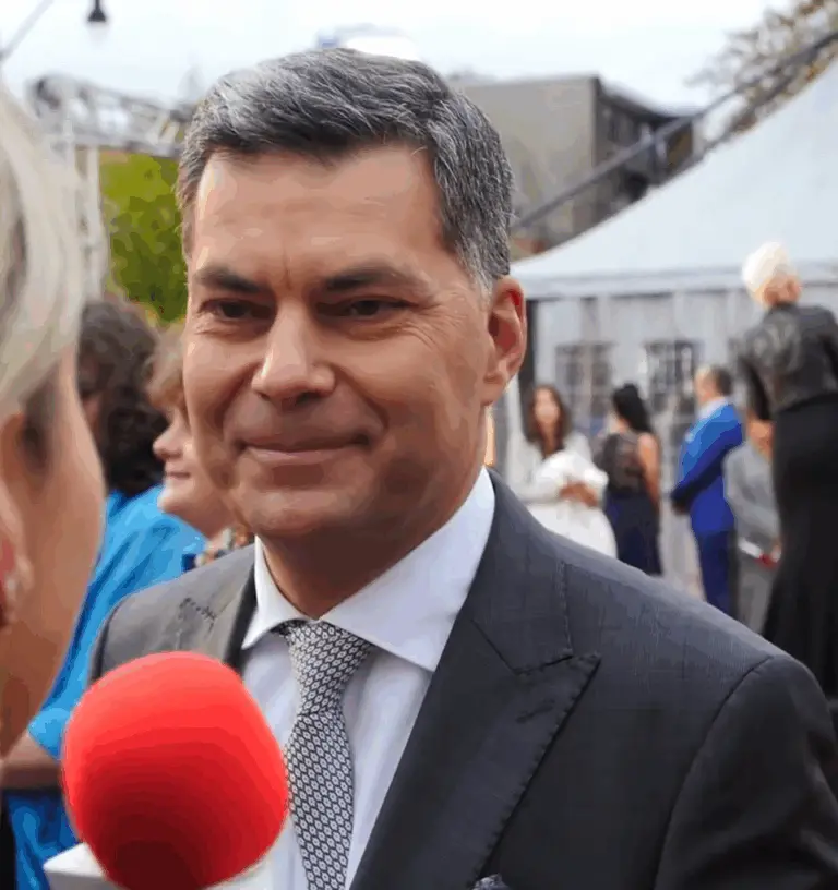 L’Influence de Mario Dumont dans la Politique Canadienne
