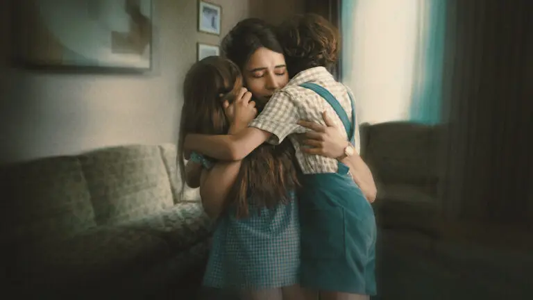 The Mystery of ‘No One Saw Us Leave’ Unfolds