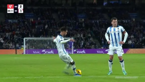 Real Sociedad vs Sevilla: Key Moments and Tactical Insights
