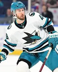 Scott Sabourin: A Profile of an Emerging Hockey Talent