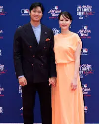 The Life and Relationship of Shohei Ohtani and His Wife image 1