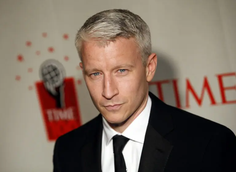 Anderson Cooper: A Pioneering Figure in Modern Journalism