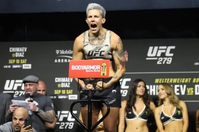 Ketlen Vieira: A Trailblazer in Women’s MMA