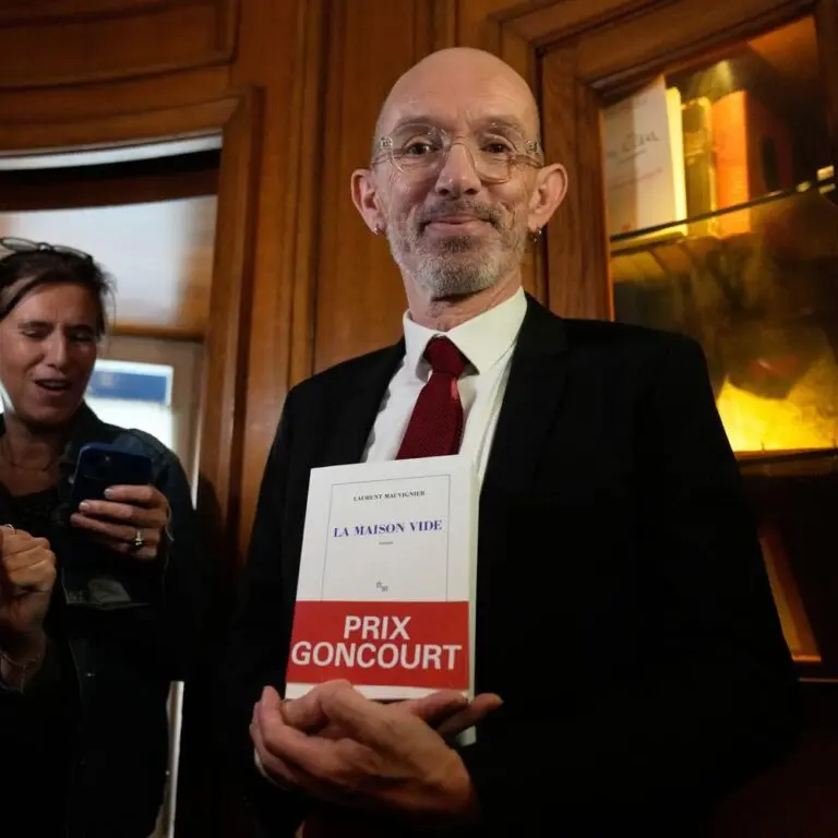 Laurent Mauvignier: L’Art et l’Impact de Son Œuvre Littéraire