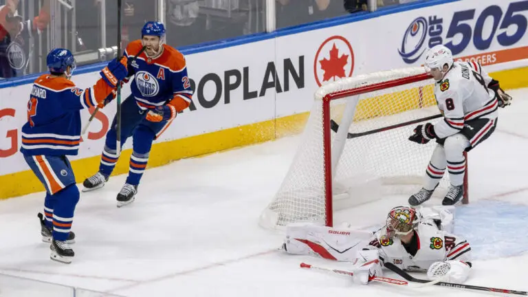 Blackhawks vs Oilers: A Rivalry Renewed