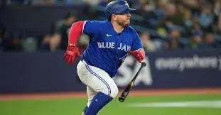 Latest on Blue Jays Catcher Alejandro Kirk image 1