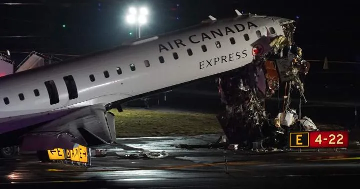 air canada plane crash laguardia airport — CA news