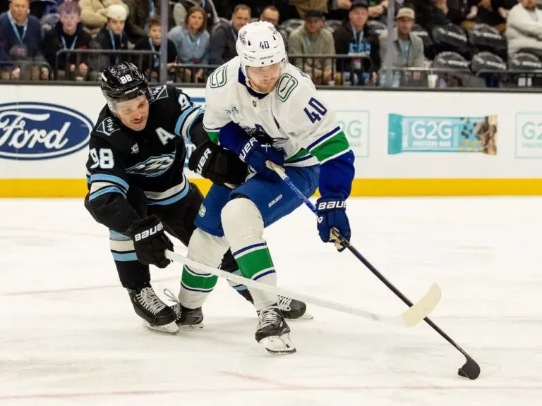 elias pettersson — CA news