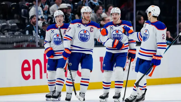 nhl — CA news