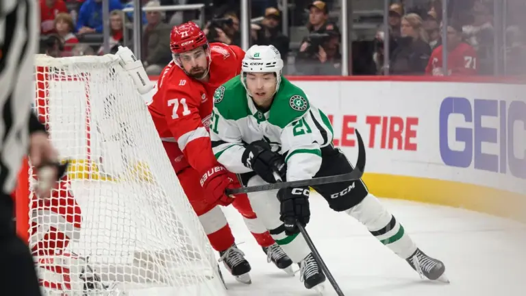 Red Wings’ Dylan Larkin reportedly seeks trade to American team poised for success