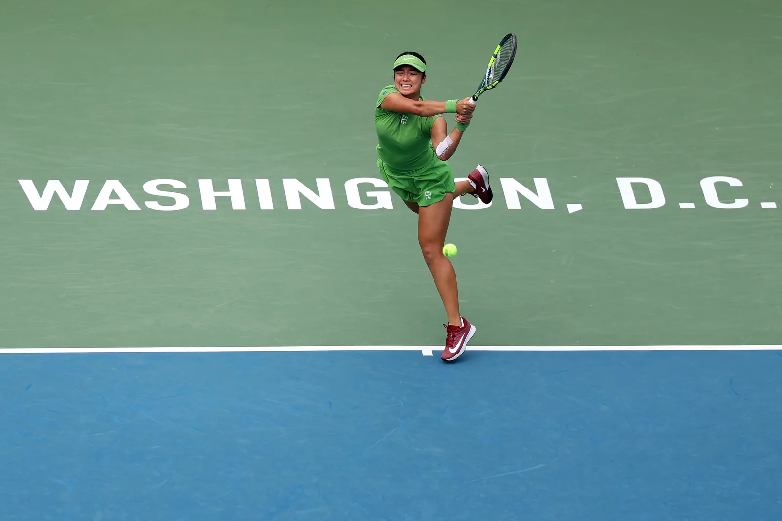 Canada’s Leylah Fernandez eliminated from D.C. Open by Alexandra Eala