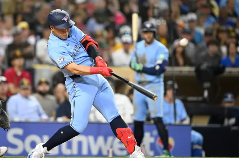 Toronto secures 1-0 victory over White Sox with strong pitching