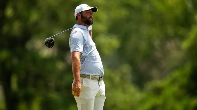 Memphis: Scottie Scheffler leads St. Jude Championship by two shots