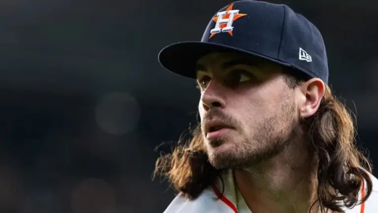 Blue Jays reinstate Arrighetti, recall Schneider, place Smith on injured list image 1