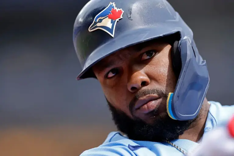 Toronto: Blue Jays coach ejected after questioning Zack Wheeler’s pitching motion