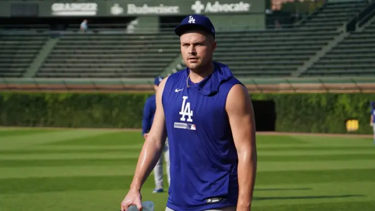 MLB trade deadline concludes with significant team movements image 1