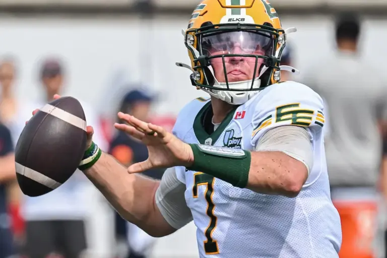 Edmonton Elks host Winnipeg Blue Bombers in key divisional matchup image 1